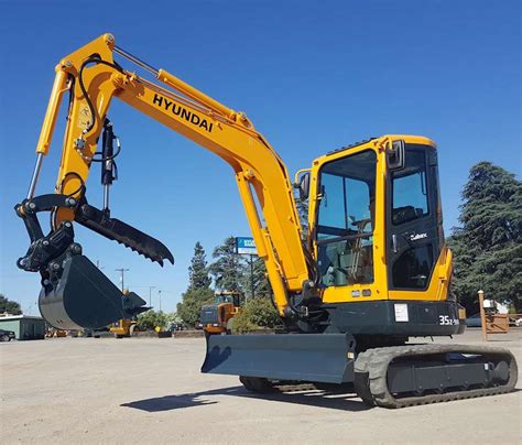 hyundai mini excavator dealer|hyundai 35 mini excavator.